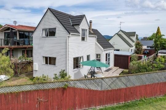 Seaside Tahuna Nelson Exterior photo
